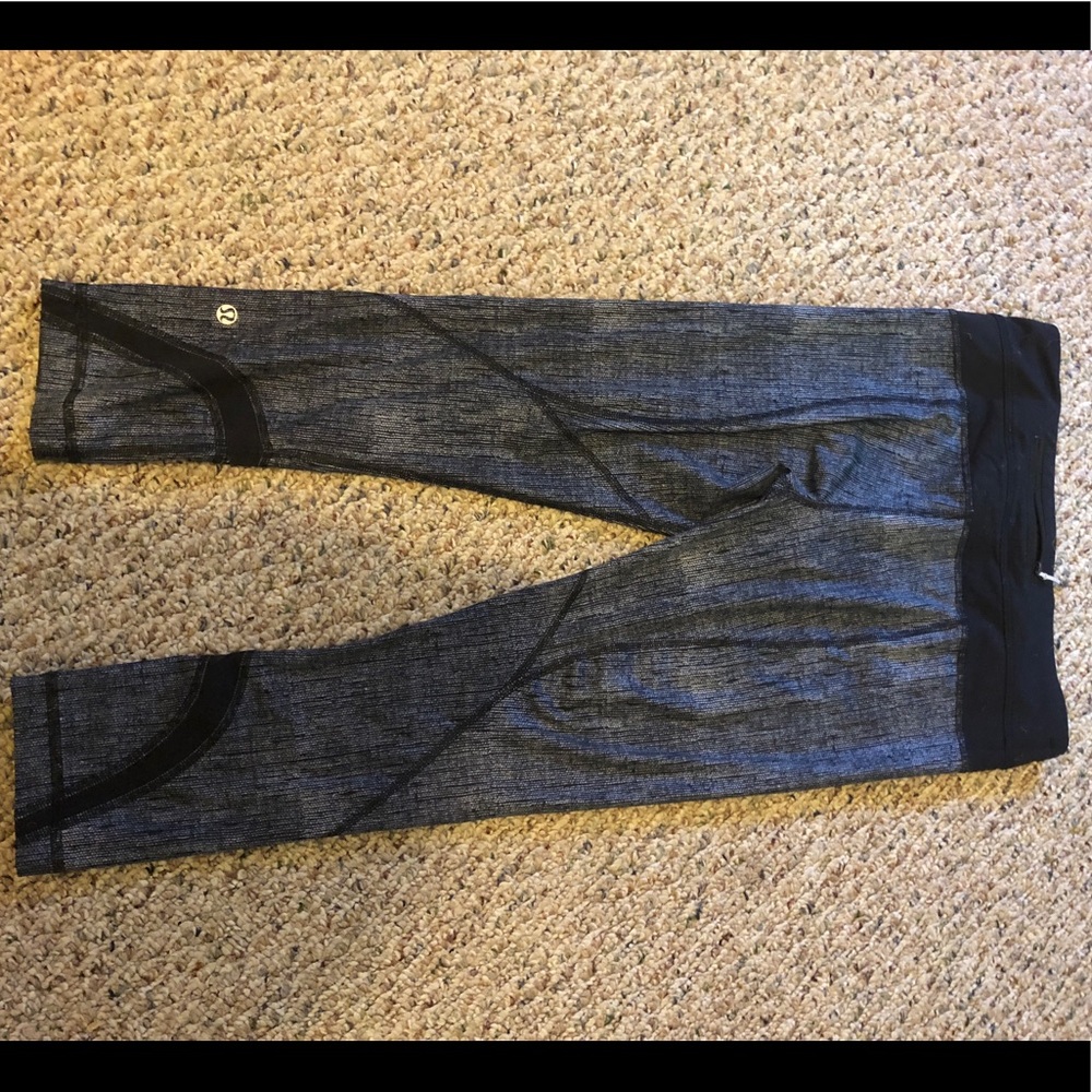 Lululemon Run Inspire 2 crop Legging in Luon